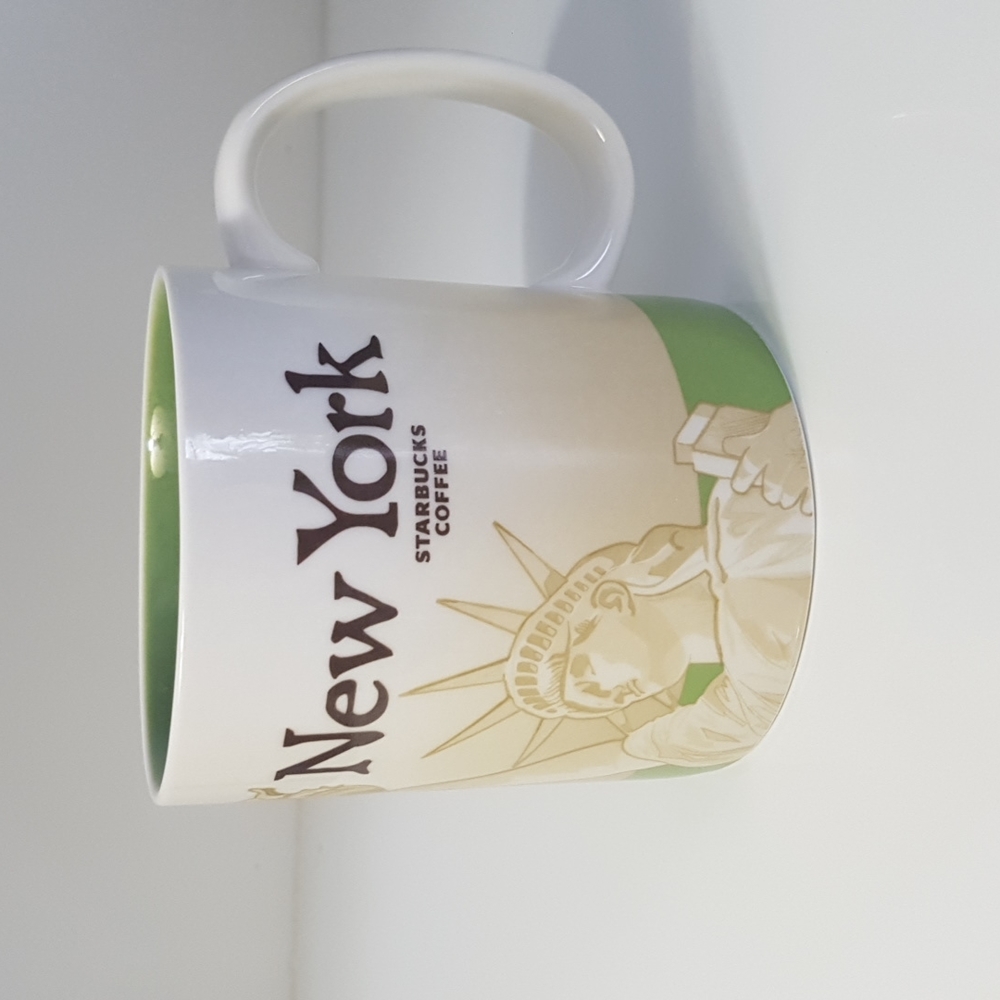 Starbucks New York 2009 Collector Series Mug 16 fl oz/473 ml